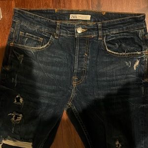 MEN Zara Jeans slightly worn (very good condition) blue denim w/ rips Sz 32